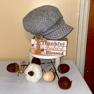 Boutique women’s hat cap grey knit cabbie tweed brim sparkle basic accessory